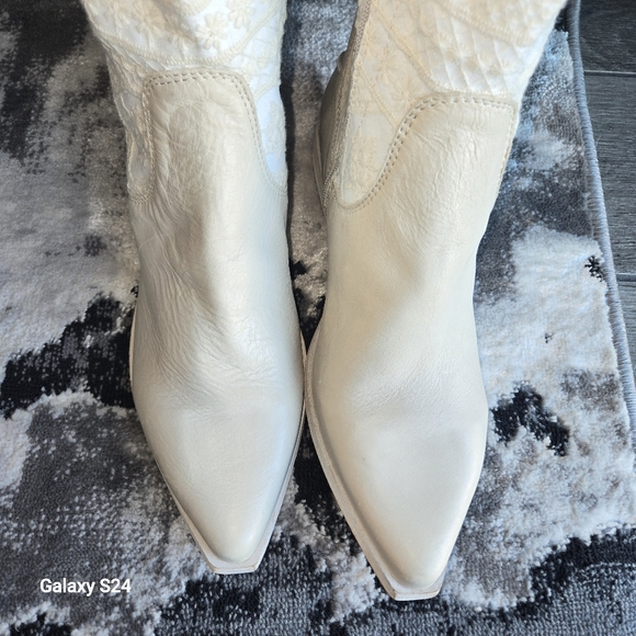 Free People Bren Textile Slouch Boots Embroidered Ivory Size 39=9 🤍🤍 - Picture 5 of 10